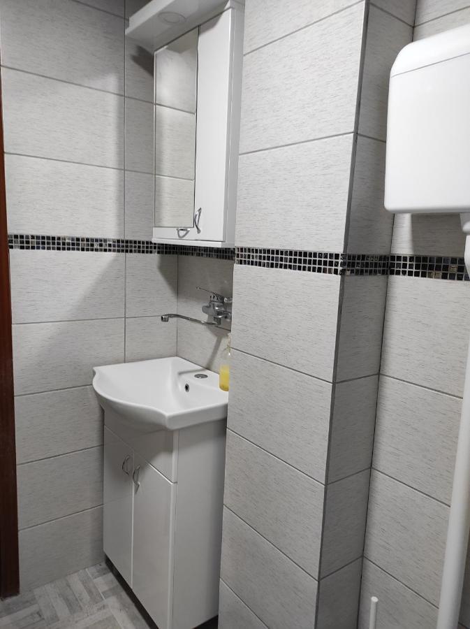 Fortuna Vrdnik Exterior foto